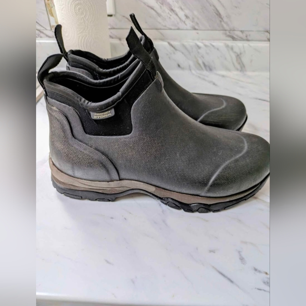 Perfect Storm Shelter Low Boots (Men's)